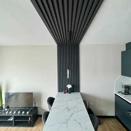 Sunrise L 1bd Sea View L Pool L Free Parking Apartment