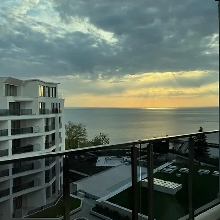 Sunrise L 1bd Sea View L Pool L Free Parking *