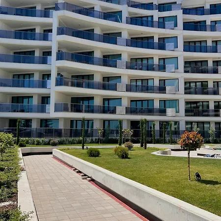Apartmán Sunrise L 1bd Sea View L Pool L Free Parking