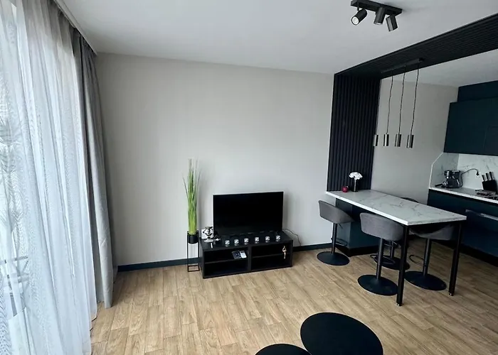 Sunrise L 1bd Sea View L Pool L Free Parking فارنا