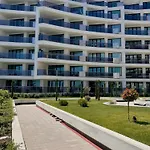 Daire Sunrise L 1bd Sea View L Pool L Free Parking