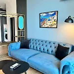 Sunrise L 1bd Sea View L Pool L Free Parking Daire
