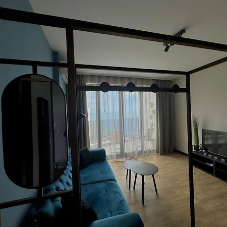 Sunrise L 1bd Sea View L Pool L Free Parking Апартамент Варна