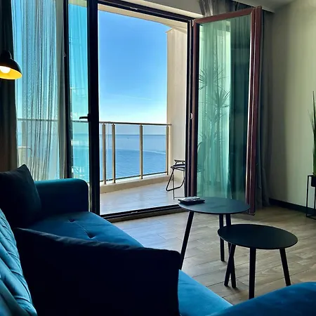Sunrise L 1bd Sea View L Pool L Free Parking 아파트